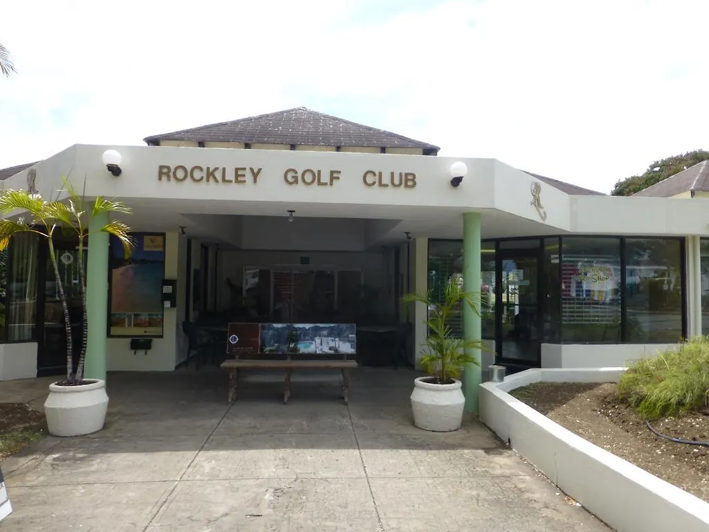 Rockley Golf Club, 2 Bed 2 Bath Pool, Tennis, Golf, Bar & Restaurant! Apartment Bridgetown